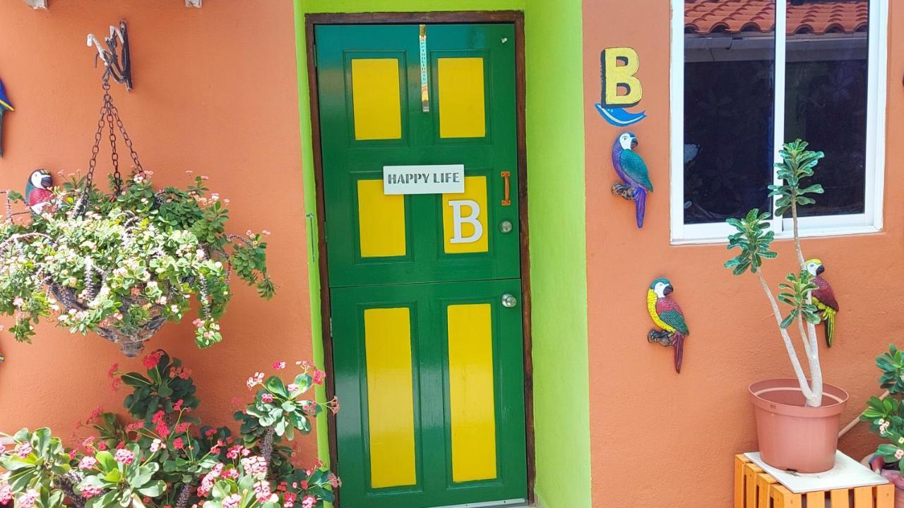 Terrakota Apartments Willemstad Exterior photo